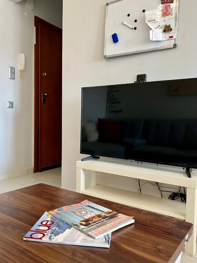 City Center/Navarinou Modern Apt. With Queen Bed Salonicco Esterno foto